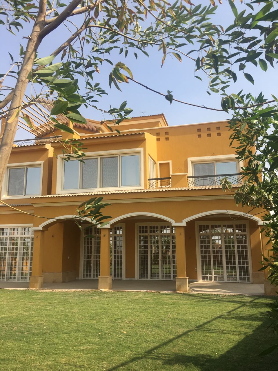 Standalone in  Dyar Arco for rent