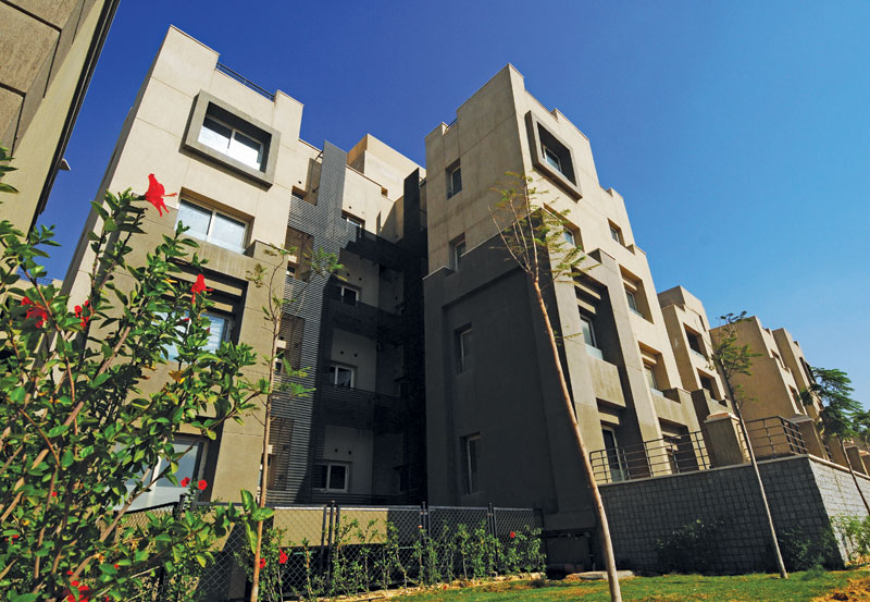 STUDIO IN VILLAGE GATE