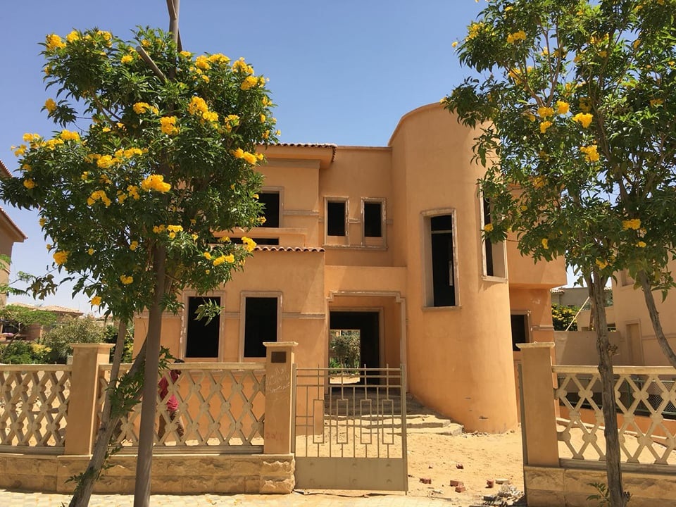 standalone semi- finished in Hayah Residence