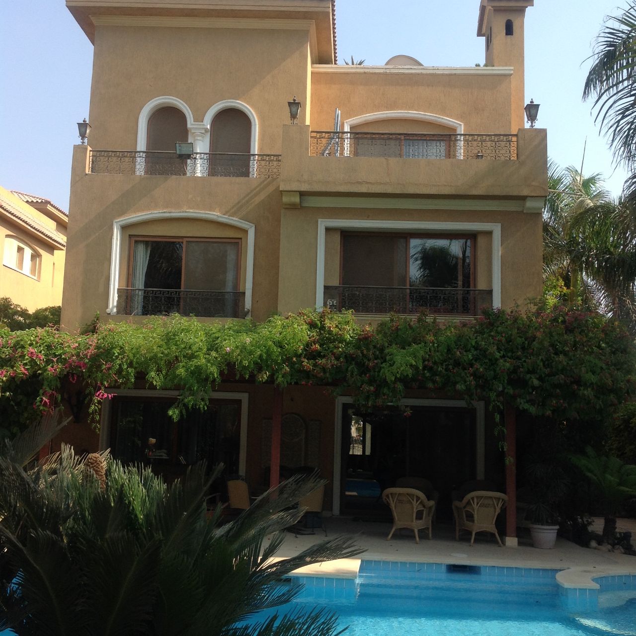 Villa in Arabella