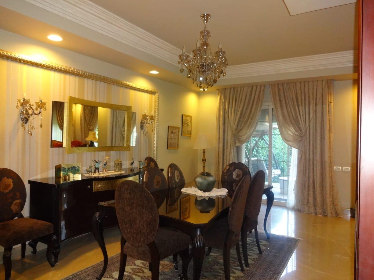 twin villa luxurious 350m 8.5