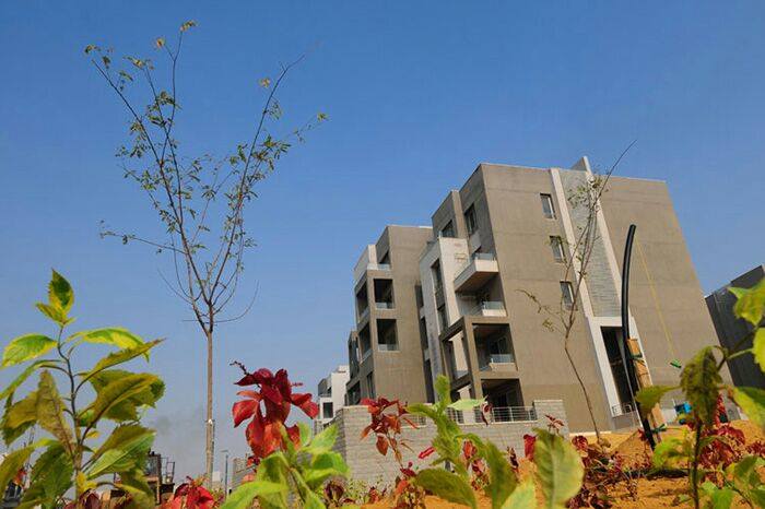 Apartment 190m ground +100m garden in Village Garden Katamya 