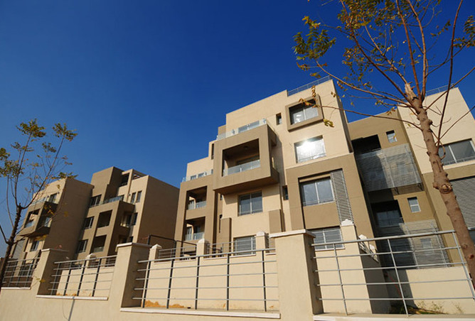 Apartment 146 + 67 garden in Village Gate 