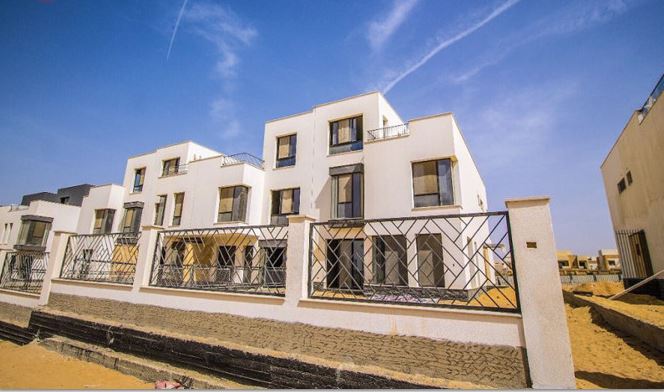 Town House in  Villette