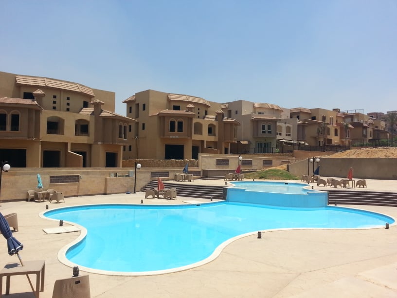 Twinhouse in moon valley 2