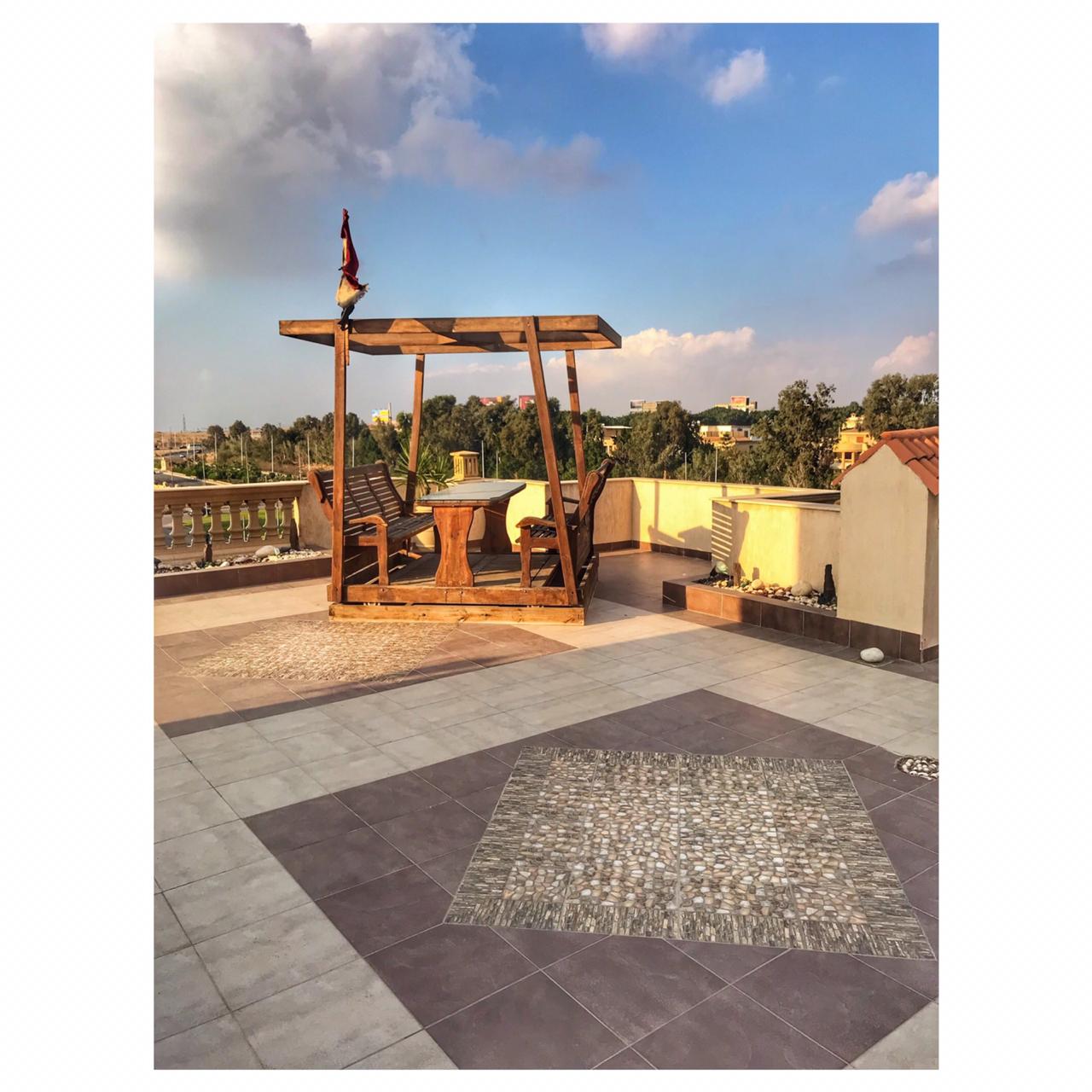 Fully Finished Apartment with Open Roof And Private Entrance In Katameya Residence Compound