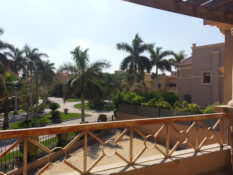 standalone semi finished in katameya Hills