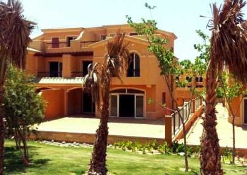 Townhouse corner in Dyar Park
