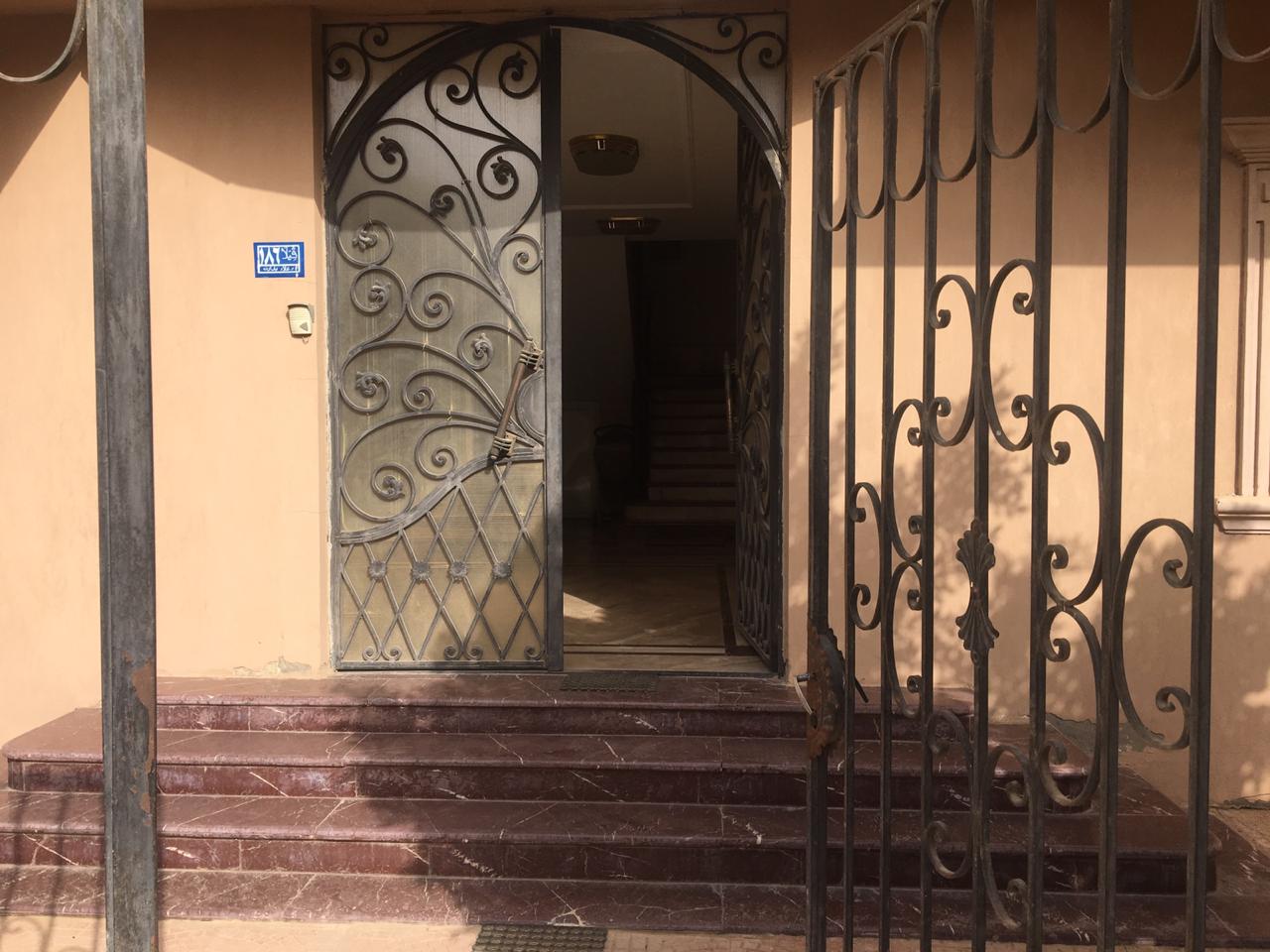 Ground Apartment Sherouk 240sqm + 250 garden with Private Entrance