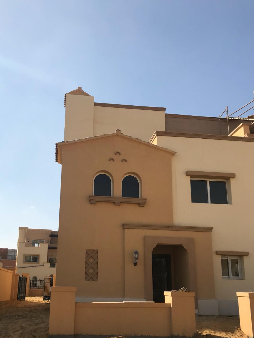 Twin House for rent at Mivida semi furnished