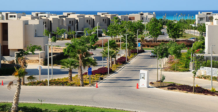 SENIOR CHALET IN HACIENDA BAY