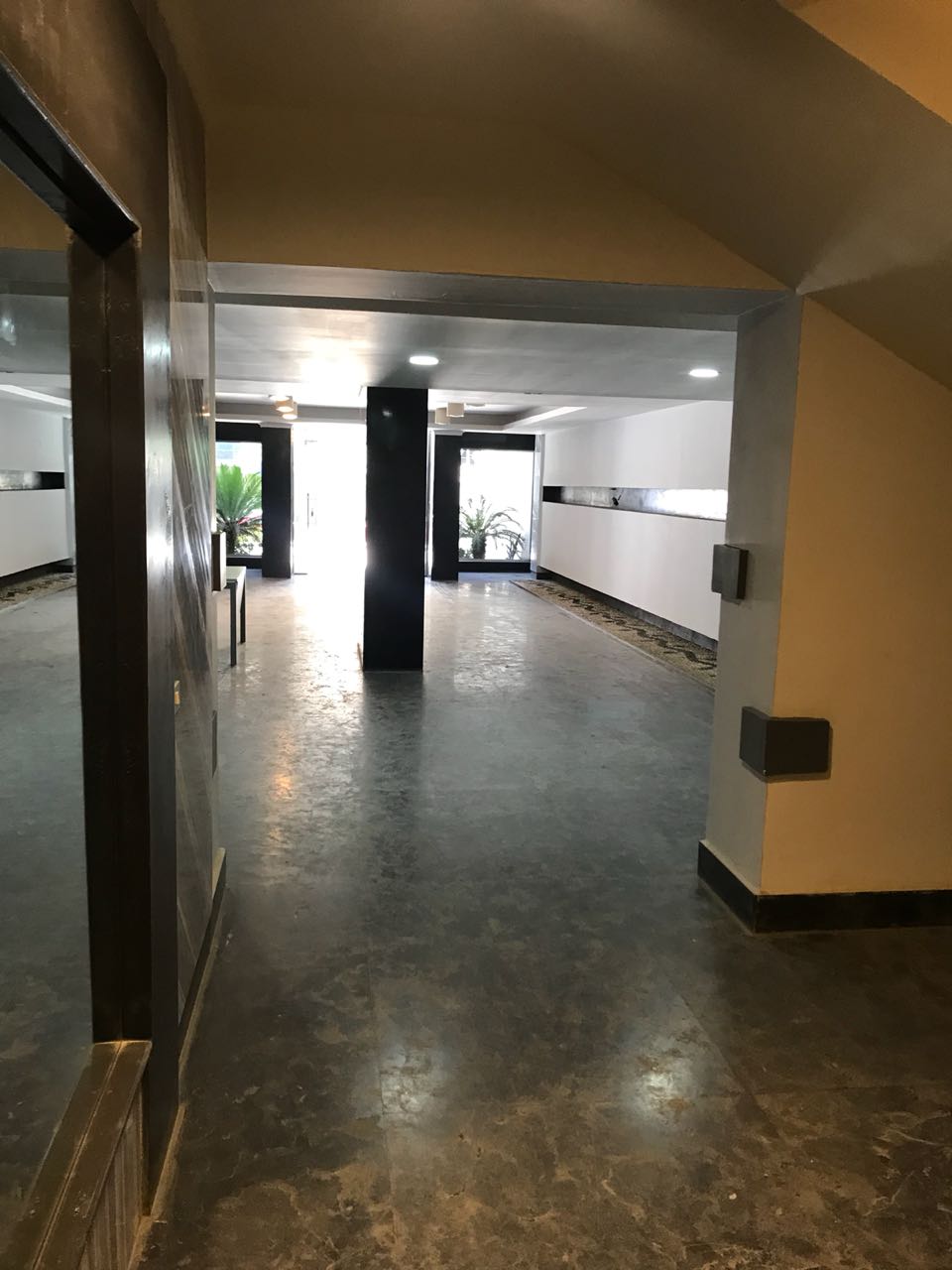 Office space fully finished directly on ring road