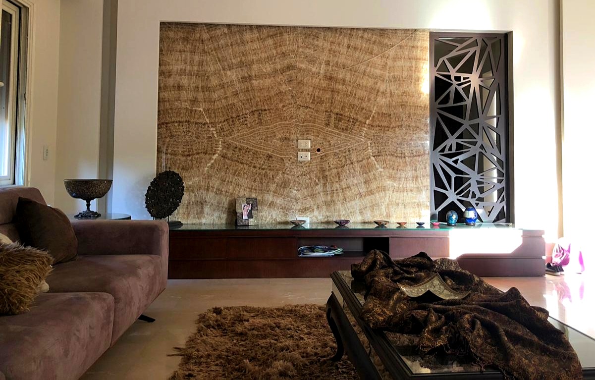 villa for rent at Swan Lake Compound