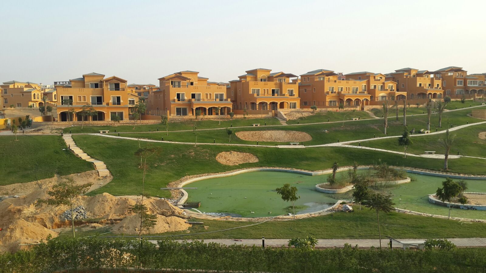 Twin in Dyar Arco