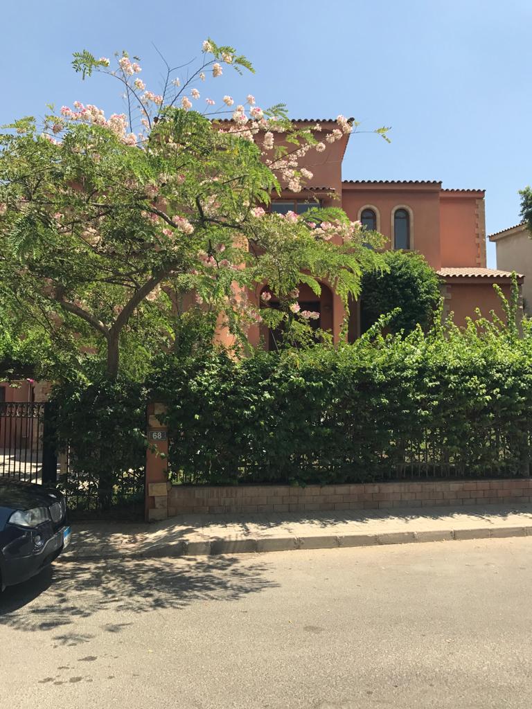 villa in katameya heights 