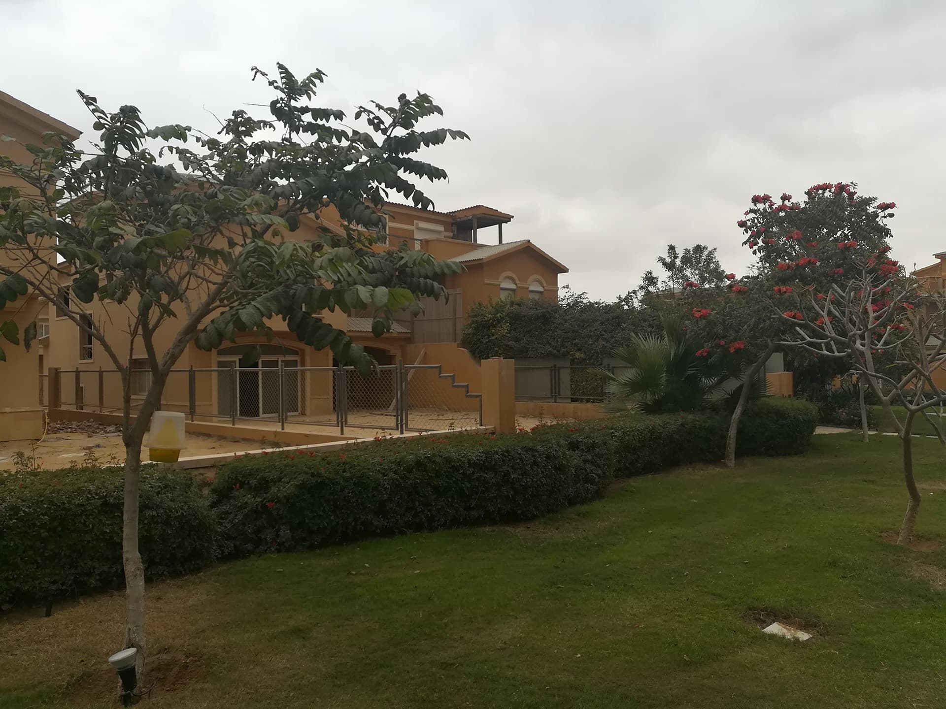 Twin House - Dyar 