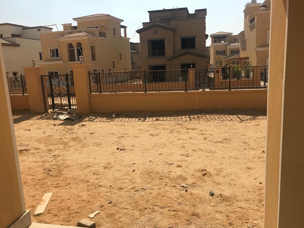 standalone in Mivida parcel 15