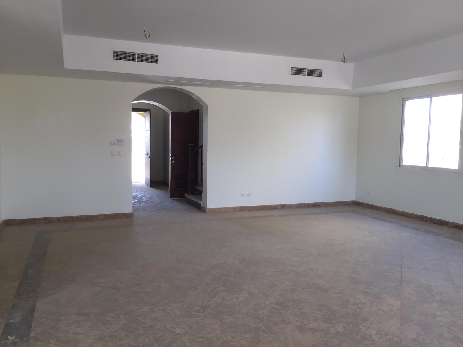 Standalone villa 500m at Mivida Emaar