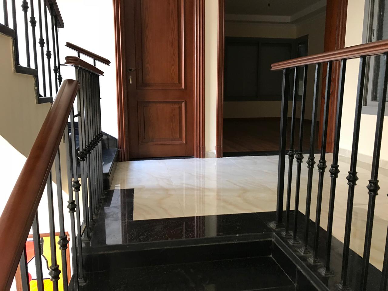 stand alone -VGK-for rent 