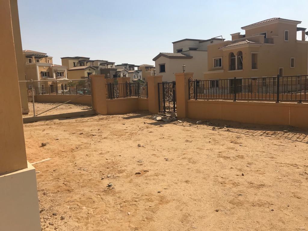 standalone in Mivida parcel 15