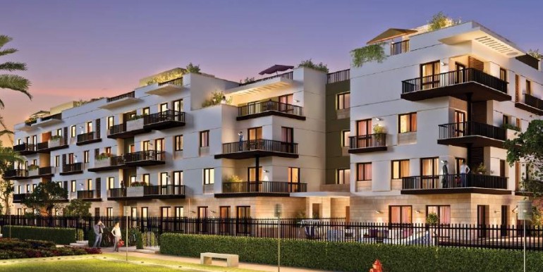Duplex Eastown with private garden 