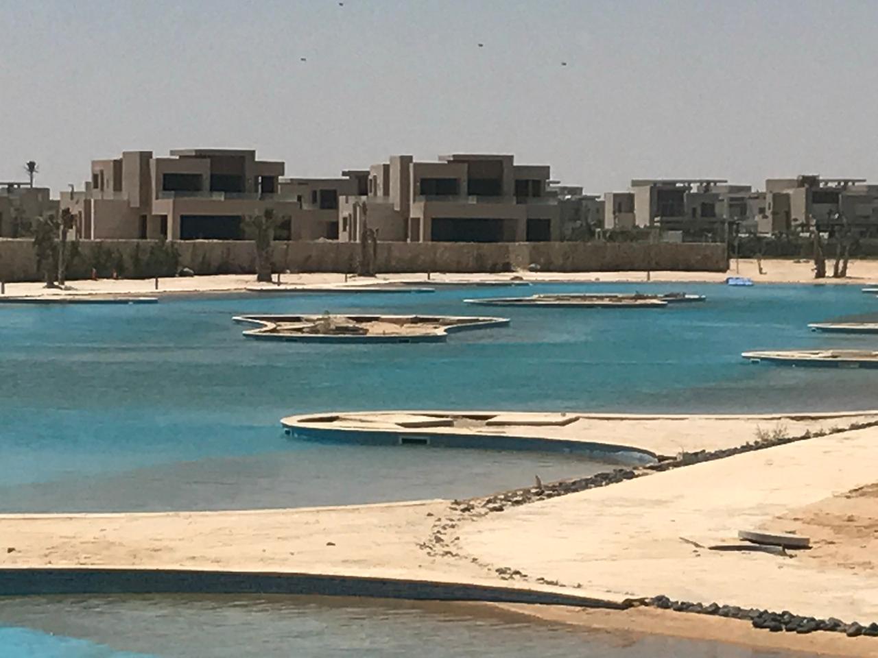 Villa hacienda bay first row lagoon with cabana