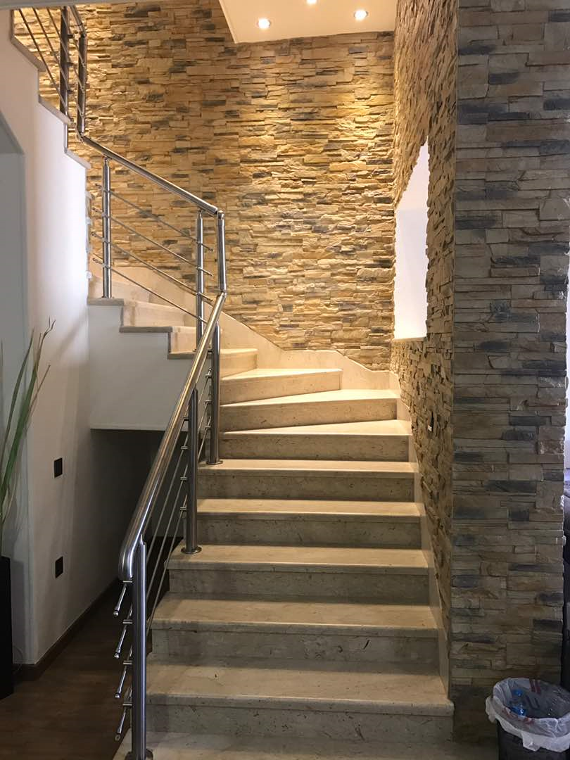 Town House Middle Fully finished in Dyar park