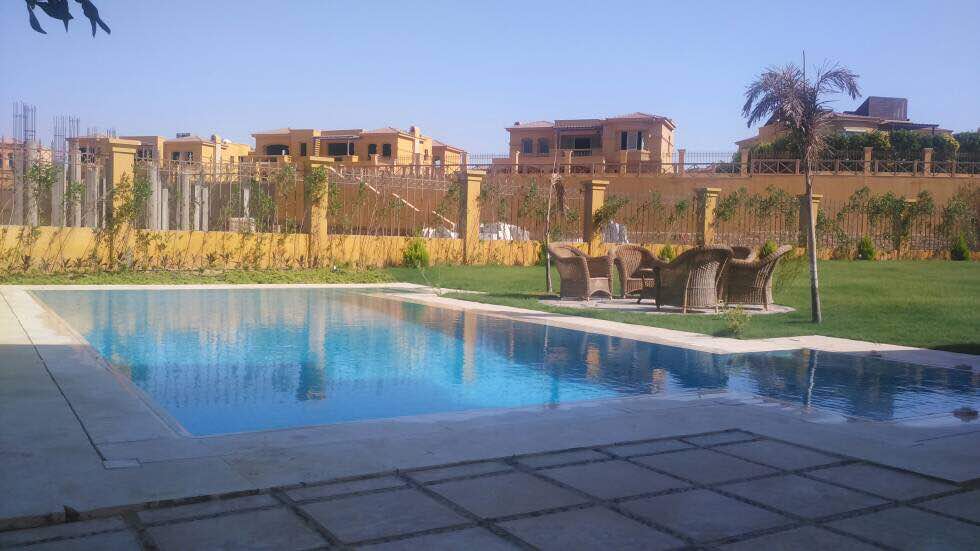 Standalone in  Gardenia Springs