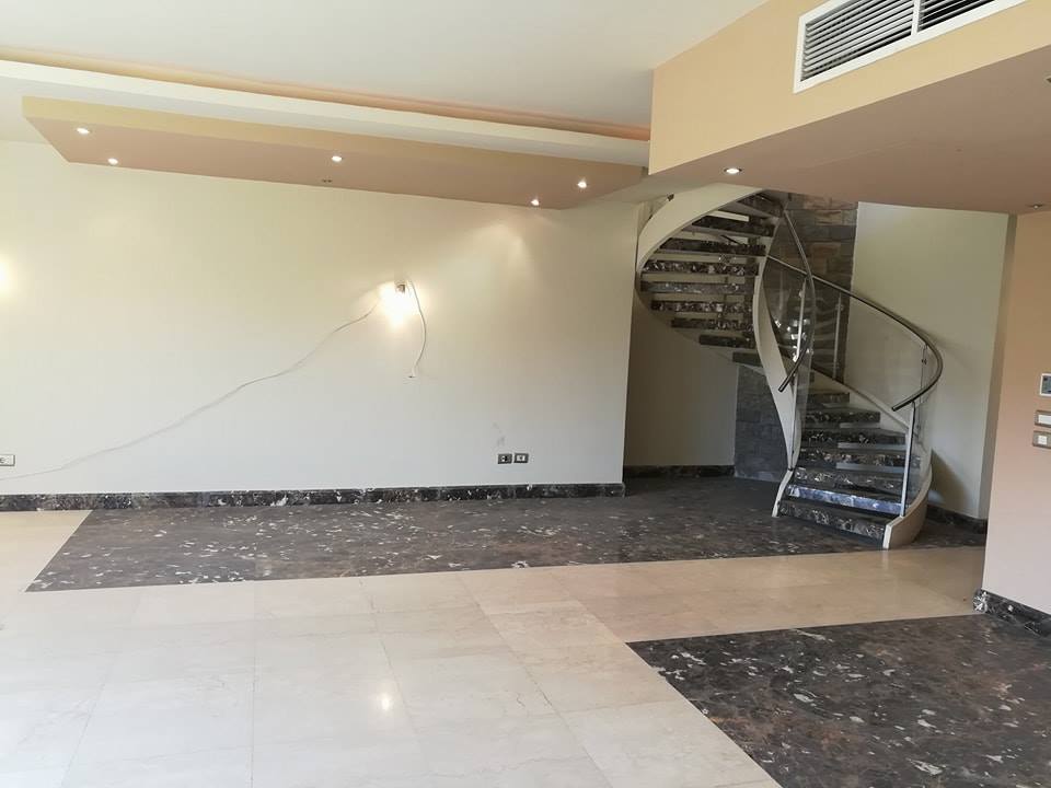 Penthouse -Gharb Golf 