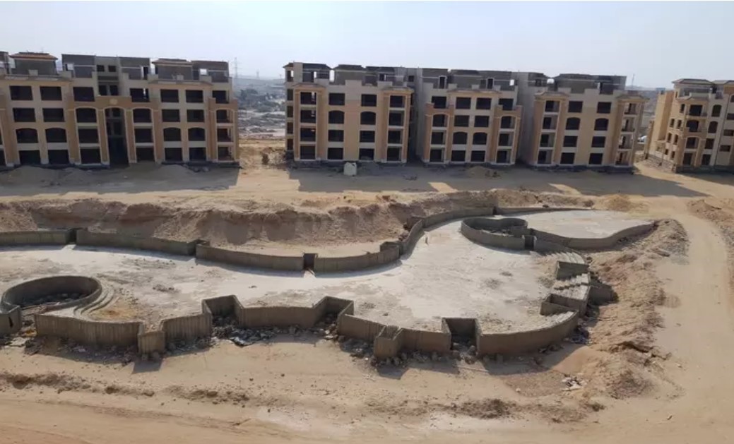 Apartment in Stone Residence .