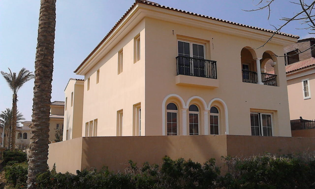 standalone in Hyde park